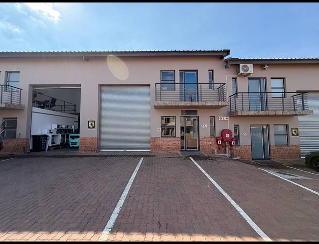 146M² WAREHOUSE FOR SALE IN BARBEQUE DOWNS